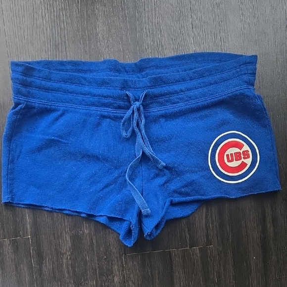 Blue PINK Cubs Shorts - Picture 2 of 2